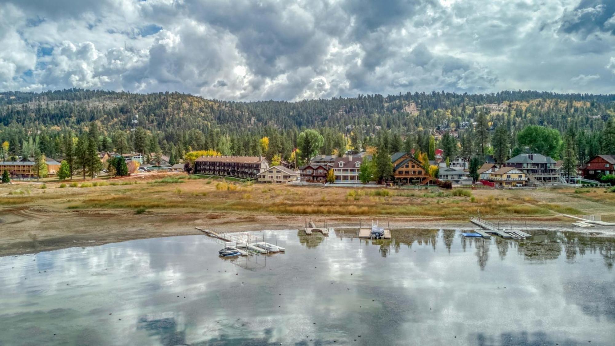 032 - Lakefront Village Escape Big Bear Lake Kültér fotó
